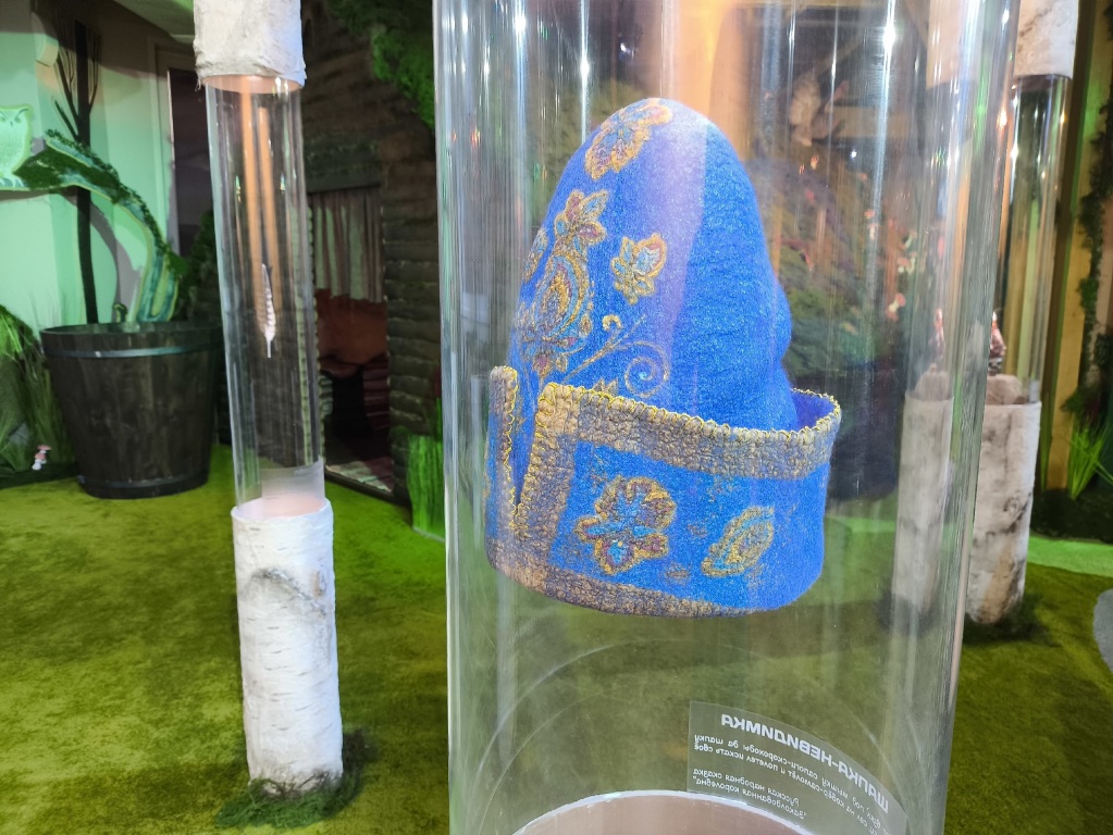 schapka.jpg schapka.jpg